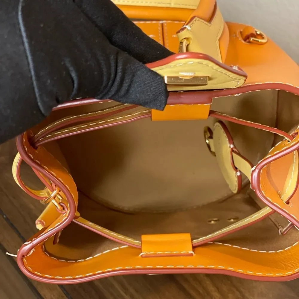 DANSE LENTE Leather Bucket Bag. London. - Picture 8 of 12